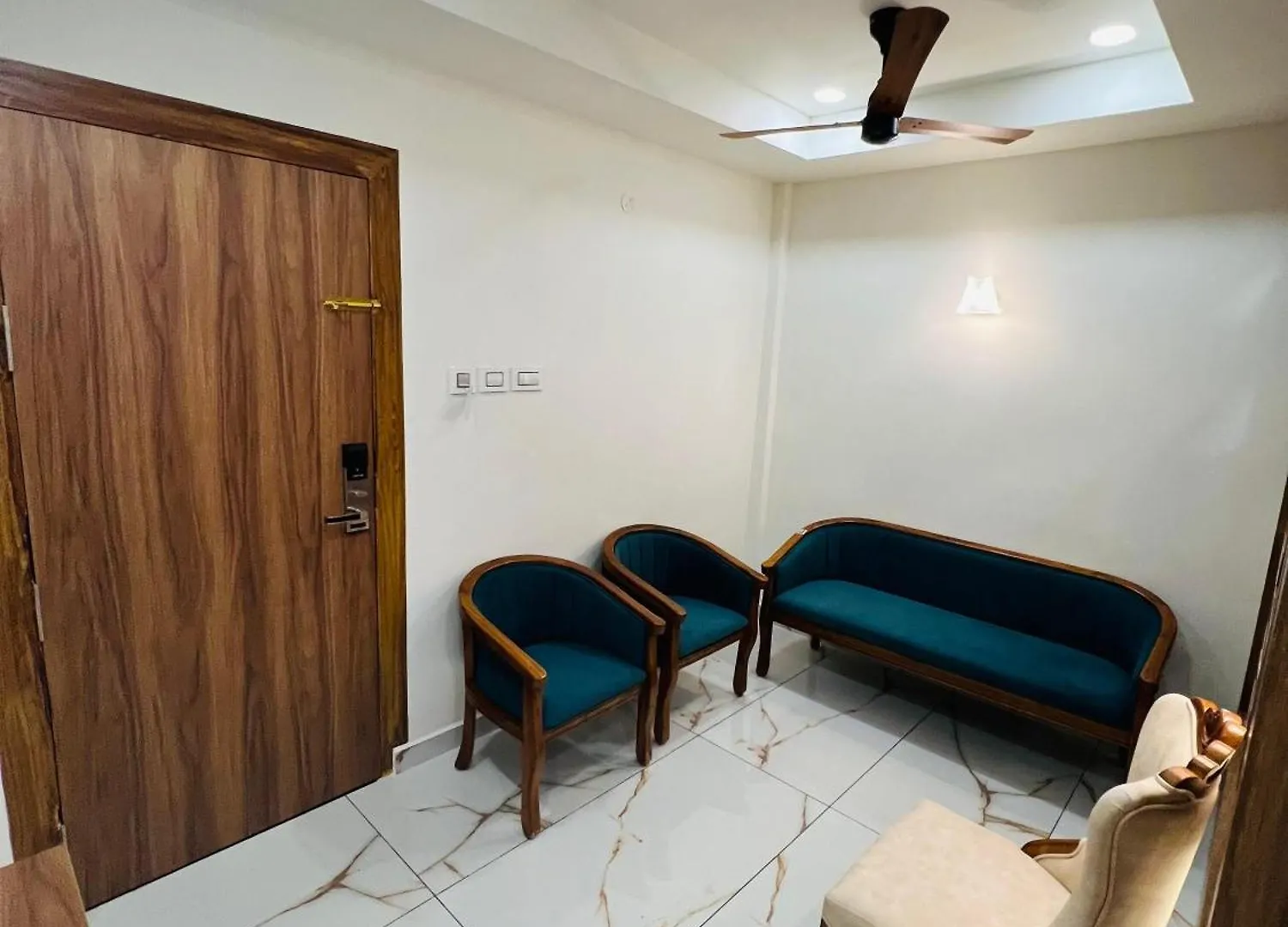 Shanthi Tourist Home Pathanāmthitta